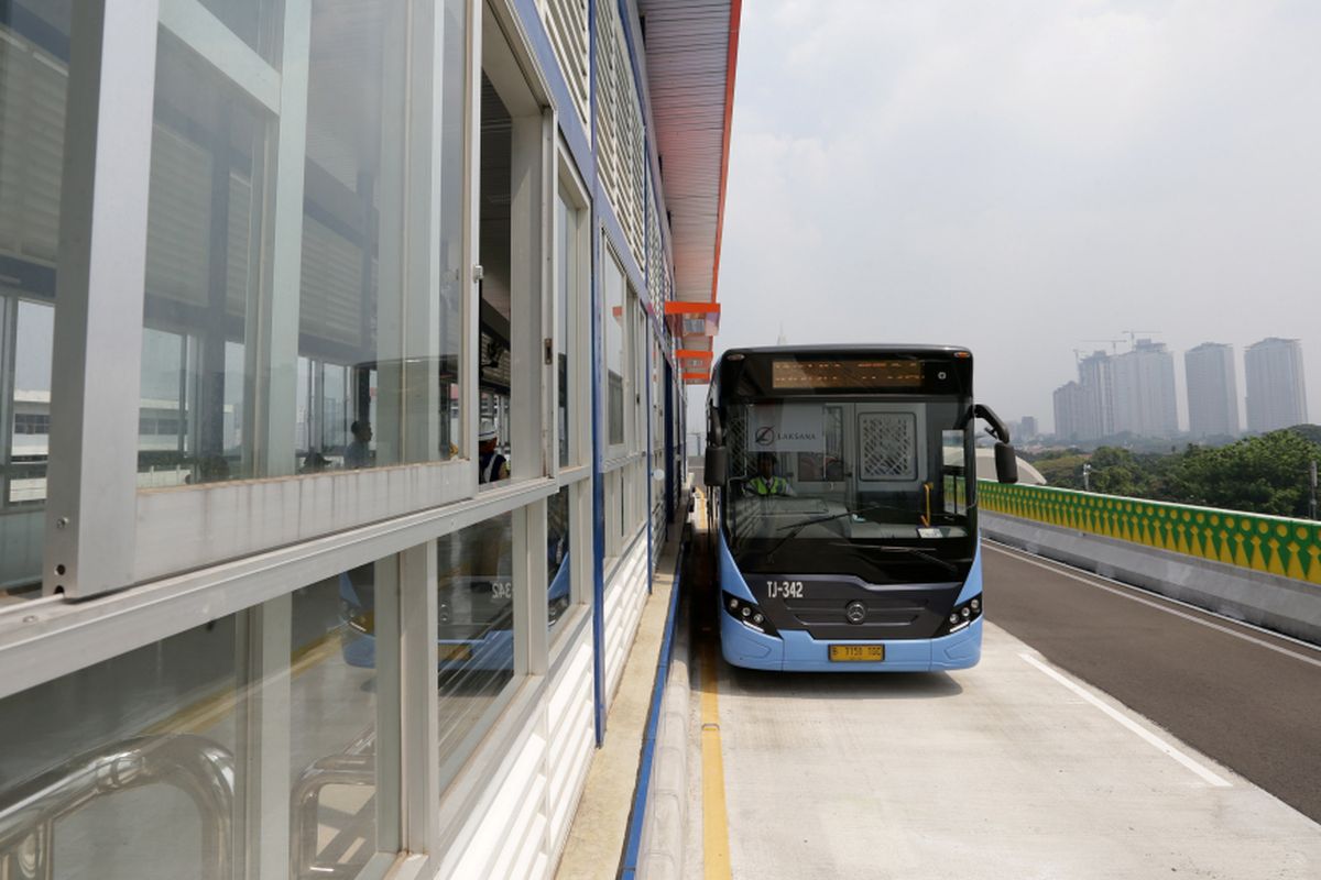 transjakarta-koridor-13-dumastay
