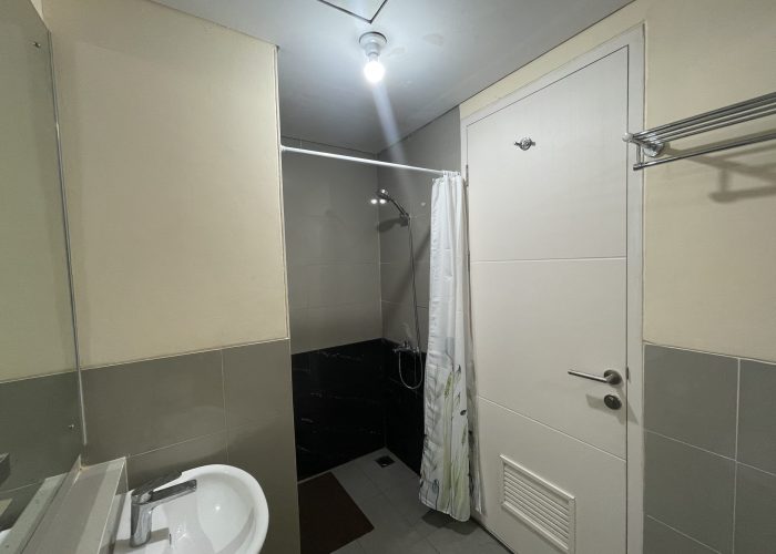 Dumastay-shower-room